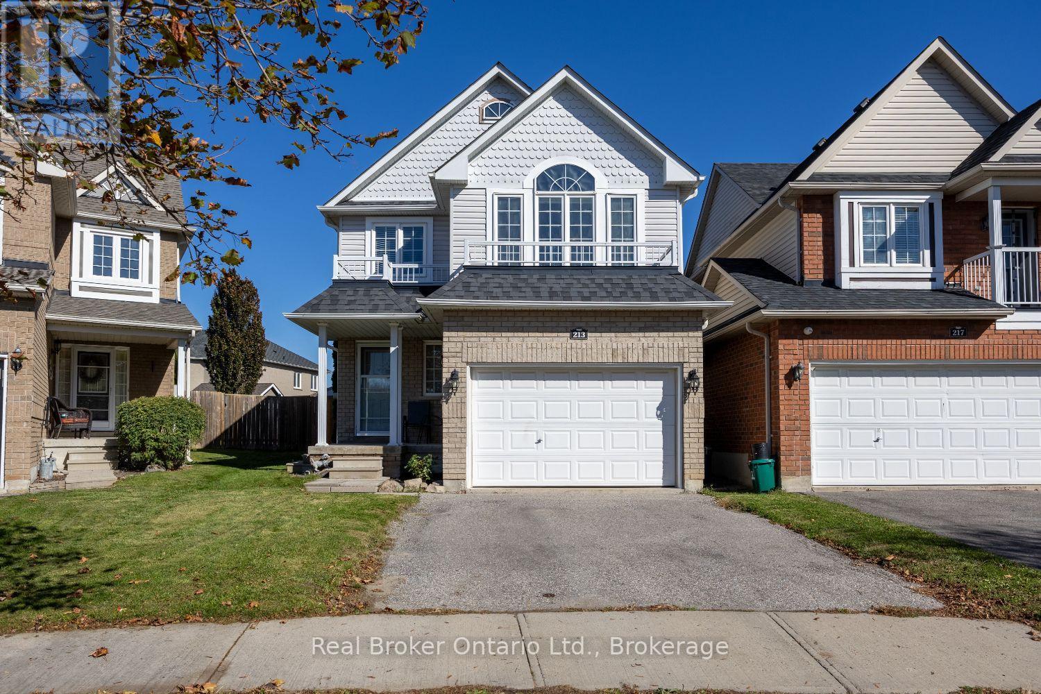 213 Hutton Place, Clarington, ON photo 3