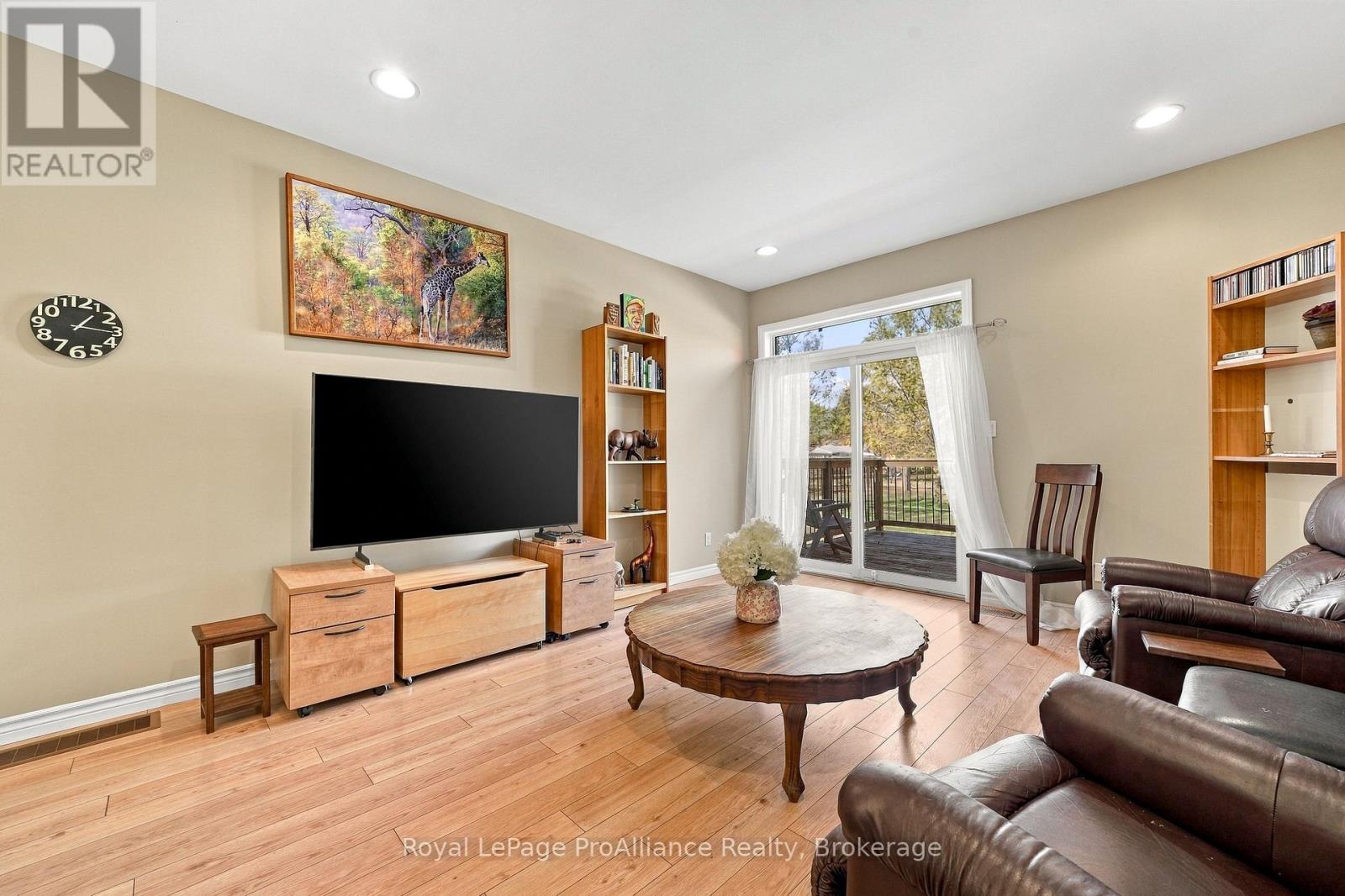41- 56-194 Haig Road, Belleville, ON photo 17