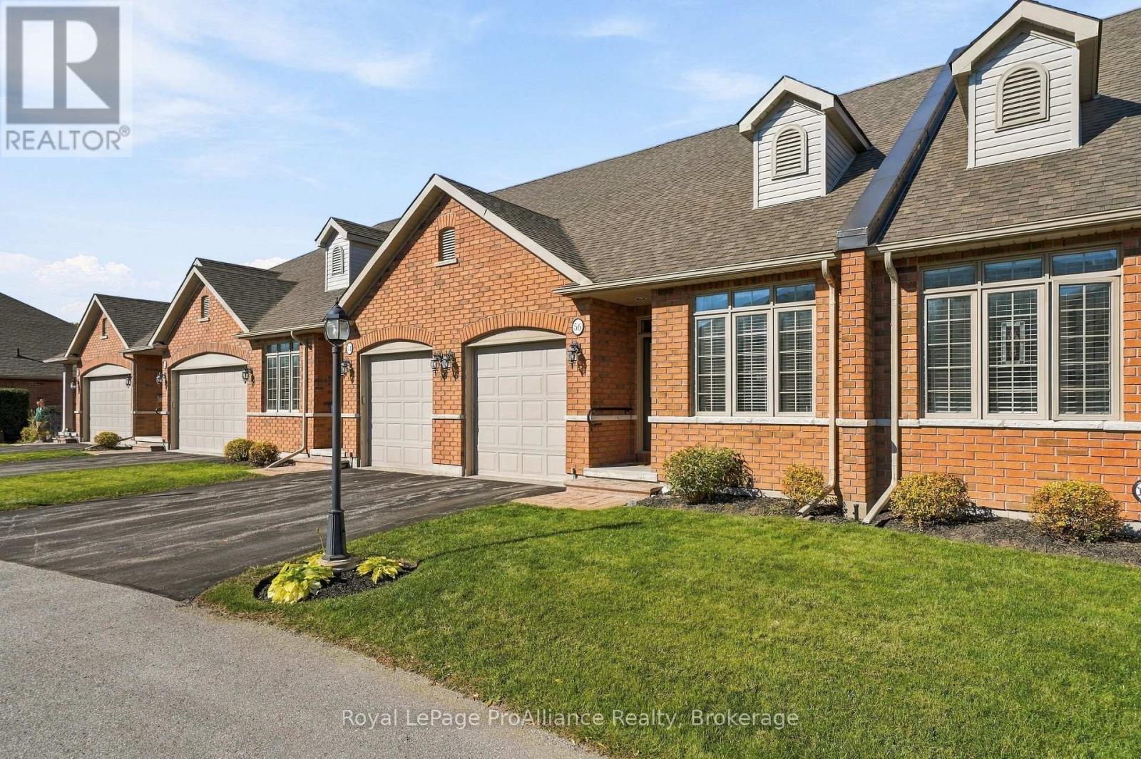 41- 56-194 Haig Road, Belleville, ON photo 2