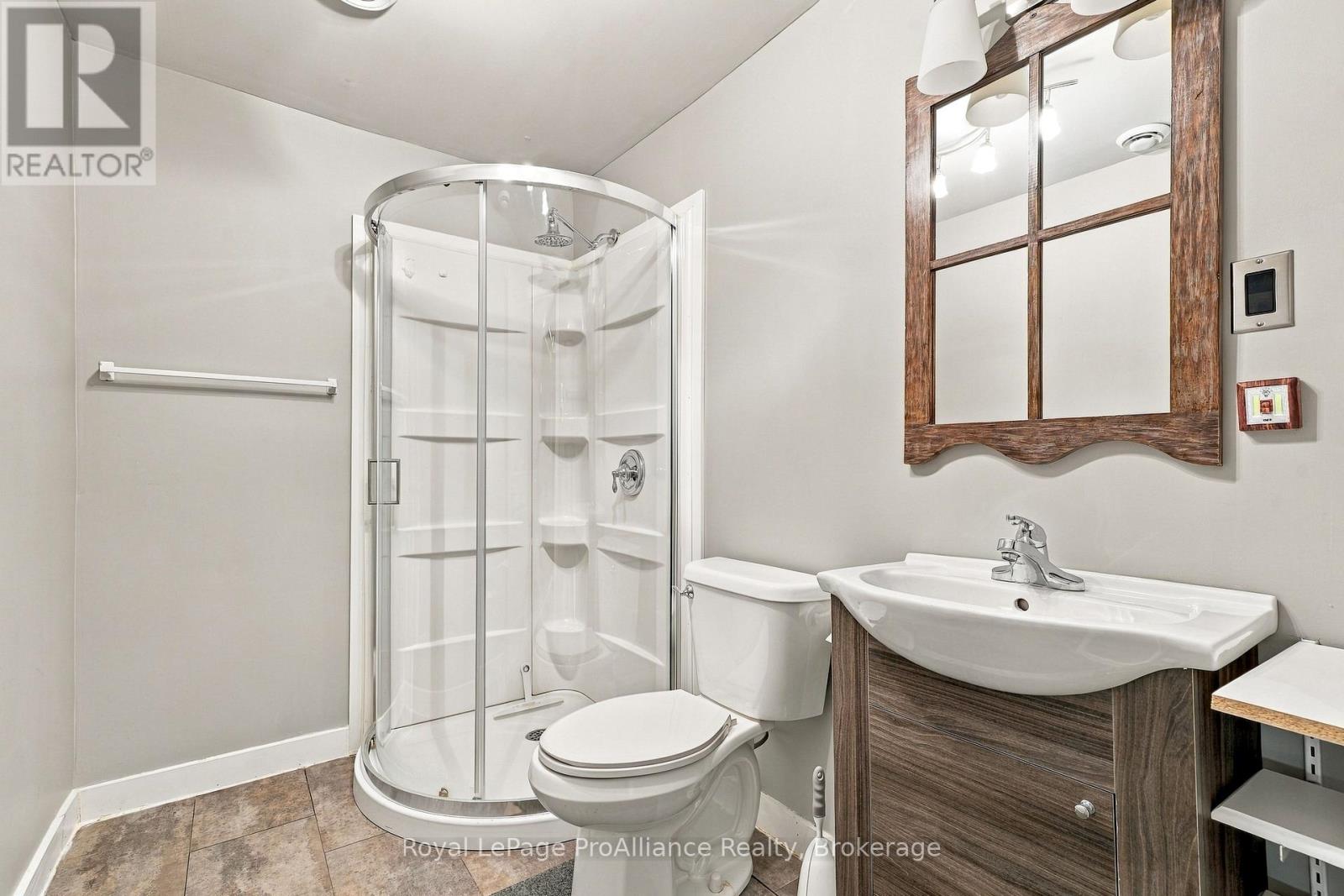 41- 56-194 Haig Road, Belleville, ON photo 33
