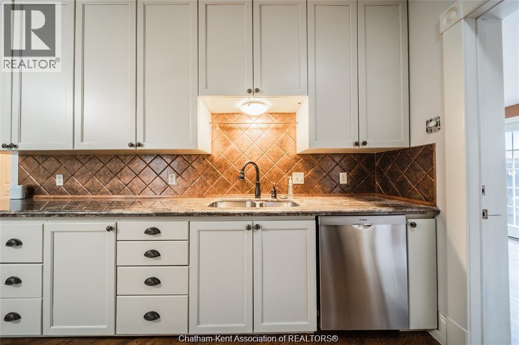 26 Kendall STREET, Chatham — photo 6