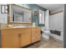 Bonus Room - 4219 46 Avenue, Red Deer, AB T4N3M7 Photo 7