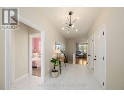Dining room - 290 Walnut Street, Lucan Biddulph, ON N0M2J0 Photo 9