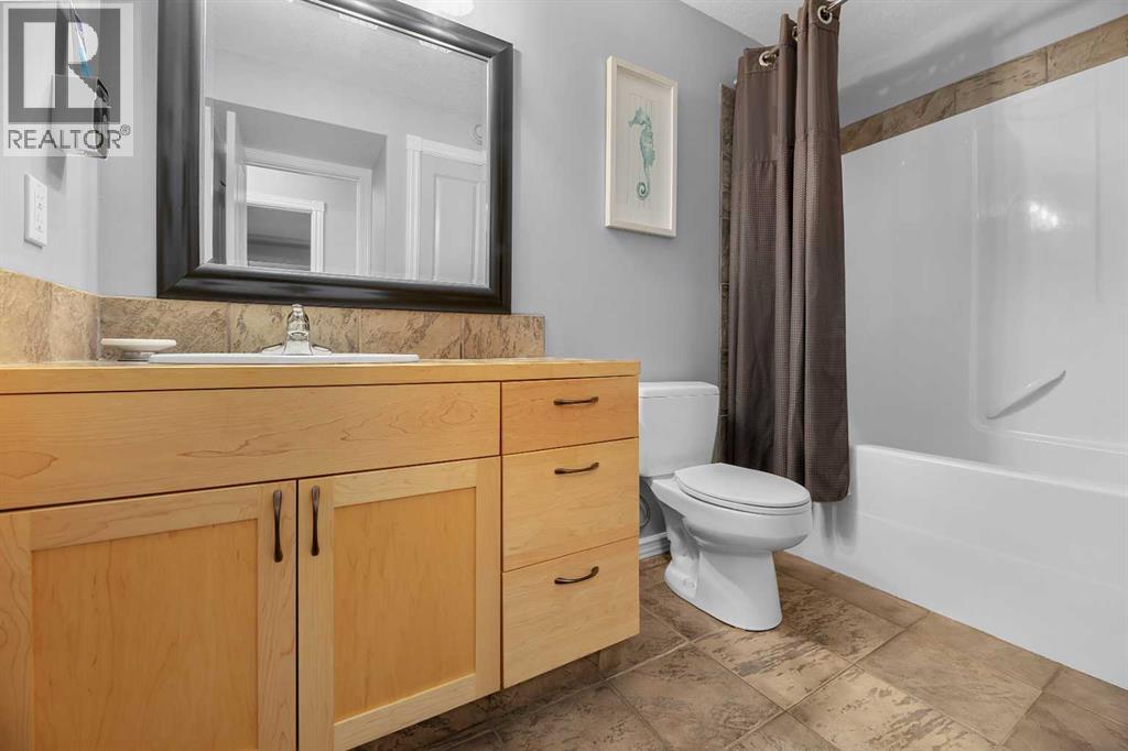 4219 46 Avenue, Red Deer — photo 32