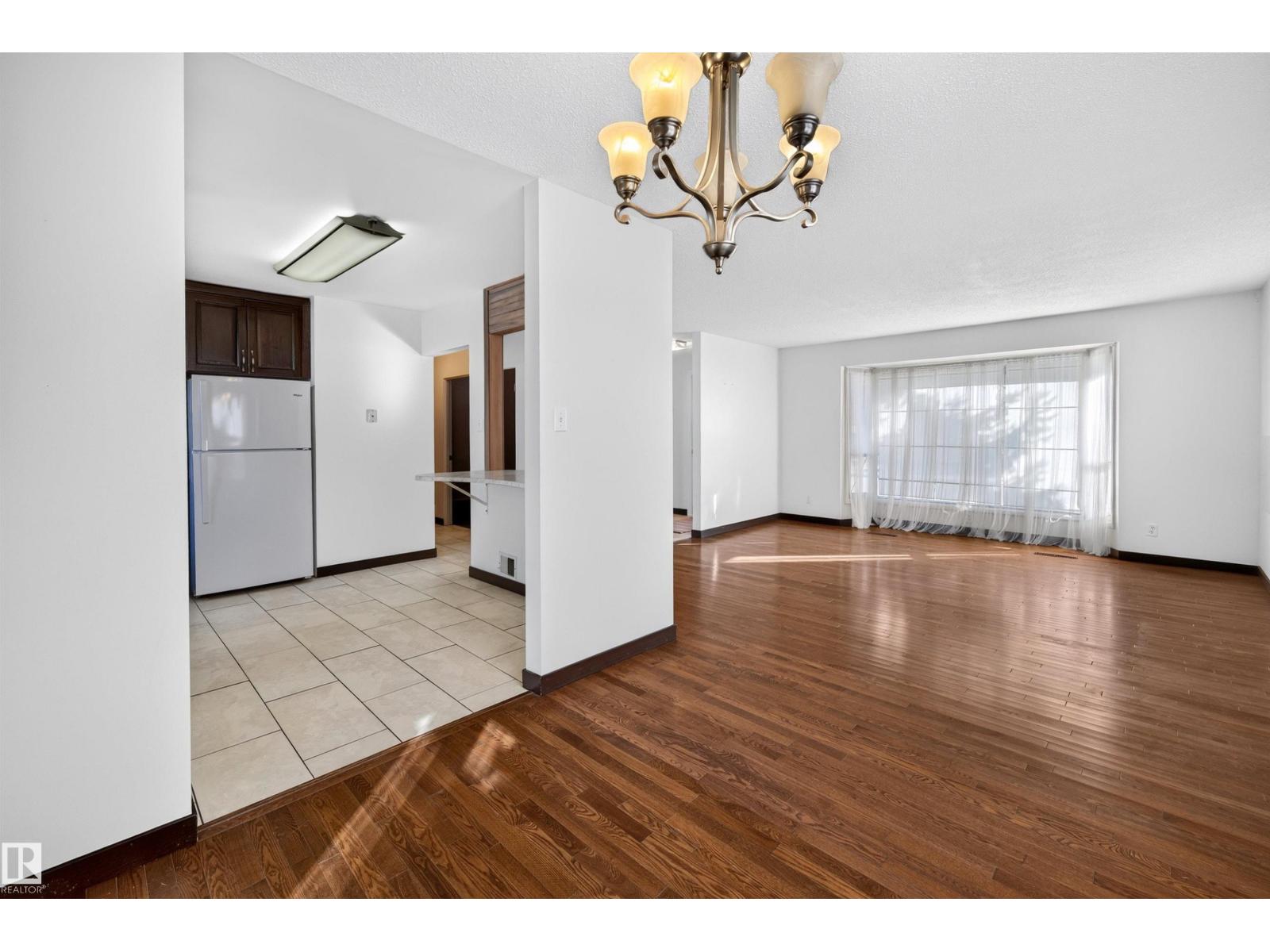 4708 MALMO RD NW, Edmonton — photo 14