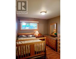 Bathroom - 214 Cedar Avenue, Thunder Bay, ON P7B4V3 Photo 12