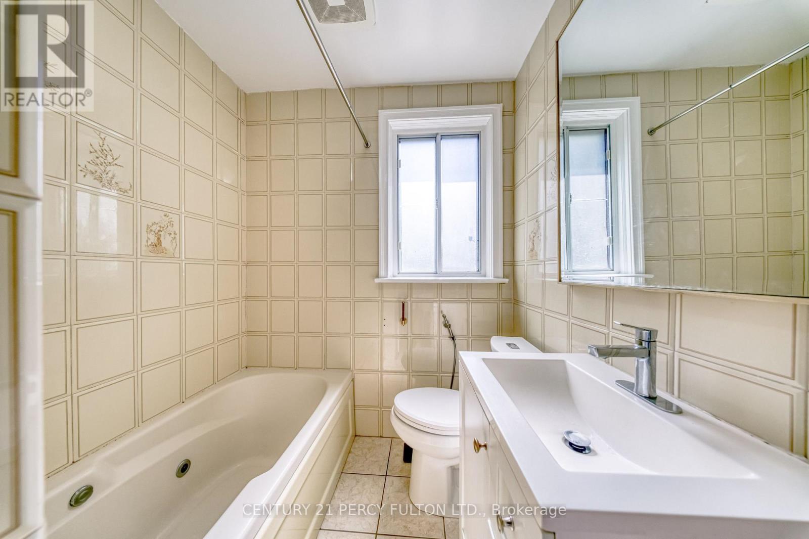 109 Norton Avenue, Toronto, ON photo 18