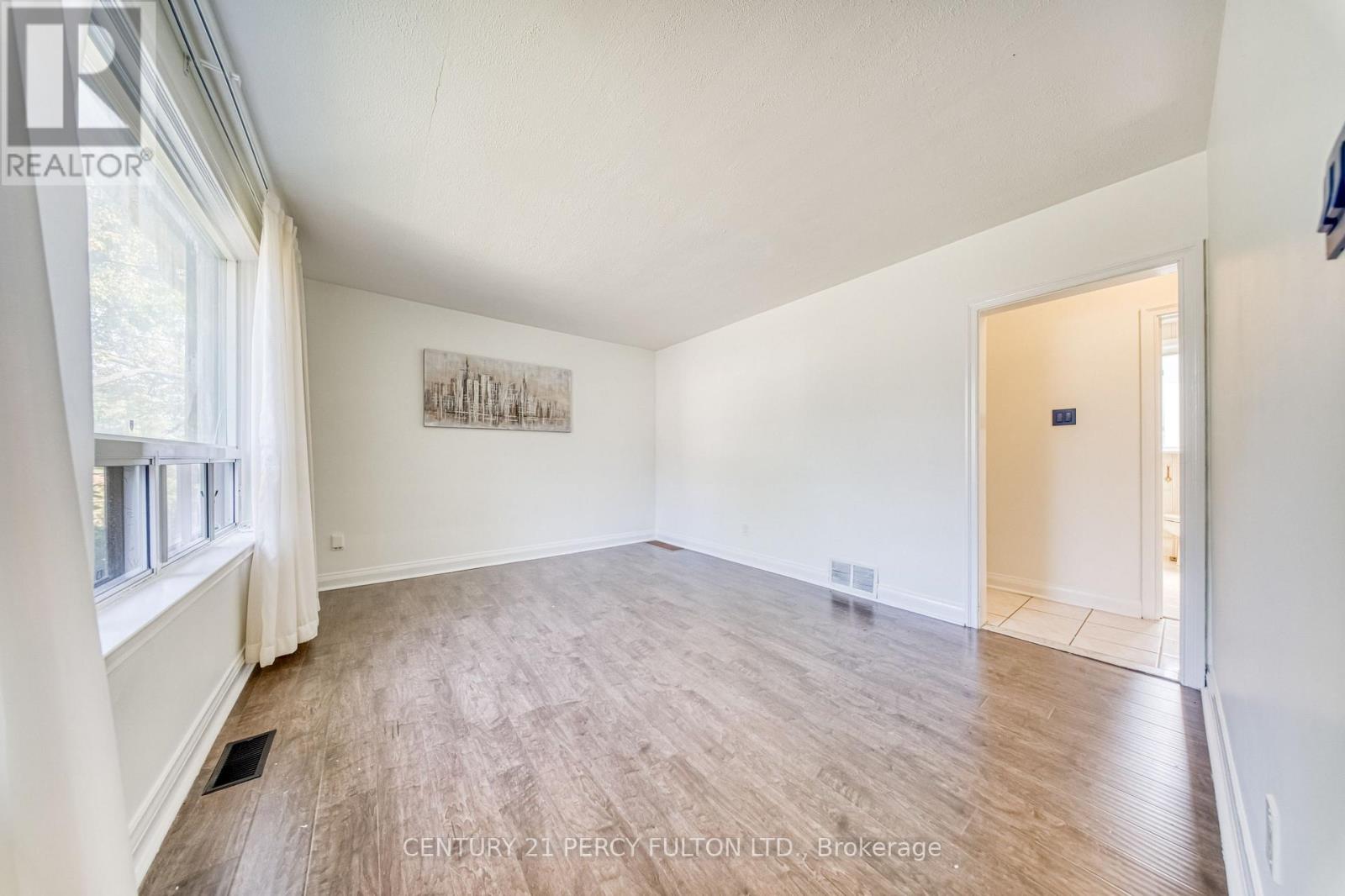 109 Norton Avenue, Toronto, ON photo 4