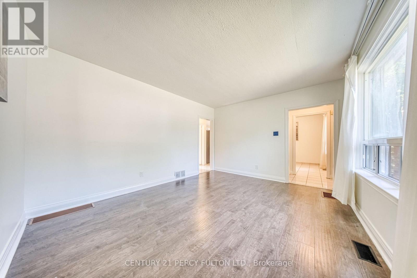 109 Norton Avenue, Toronto, ON photo 7