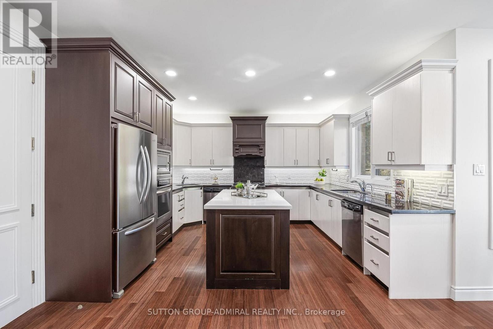 248 Haddington Avenue, Toronto, ON photo 17
