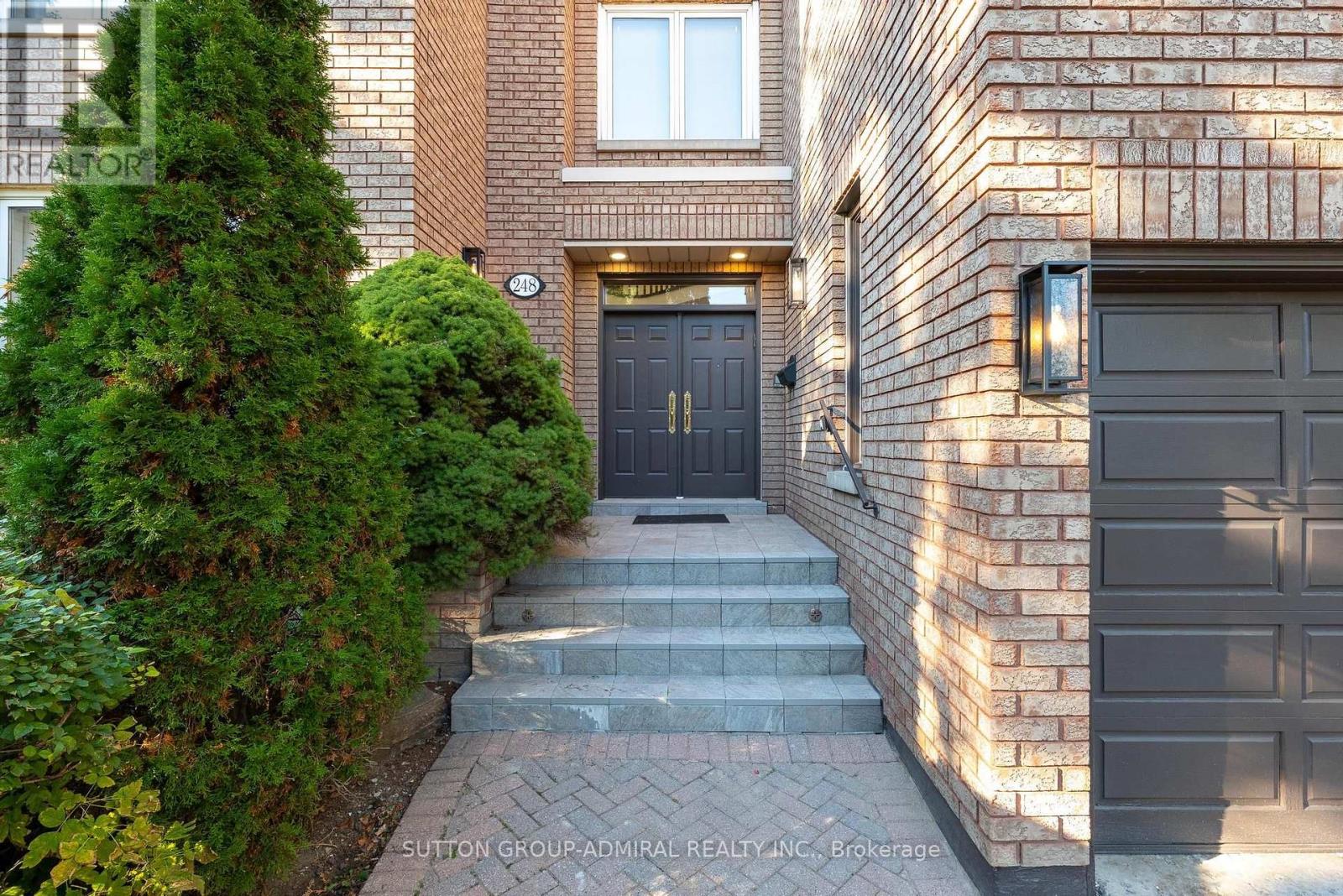 248 Haddington Avenue, Toronto, ON photo 2