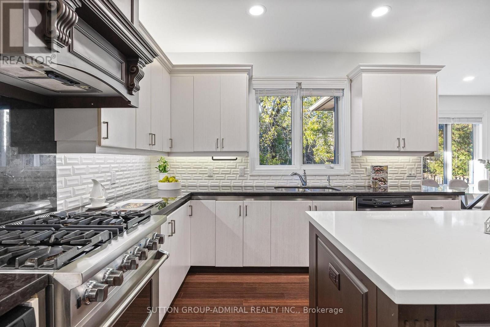 248 Haddington Avenue, Toronto, ON photo 20
