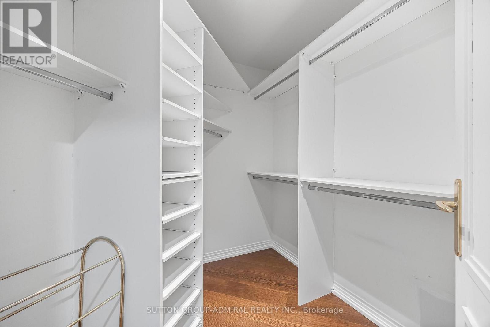 248 Haddington Avenue, Toronto, ON photo 32