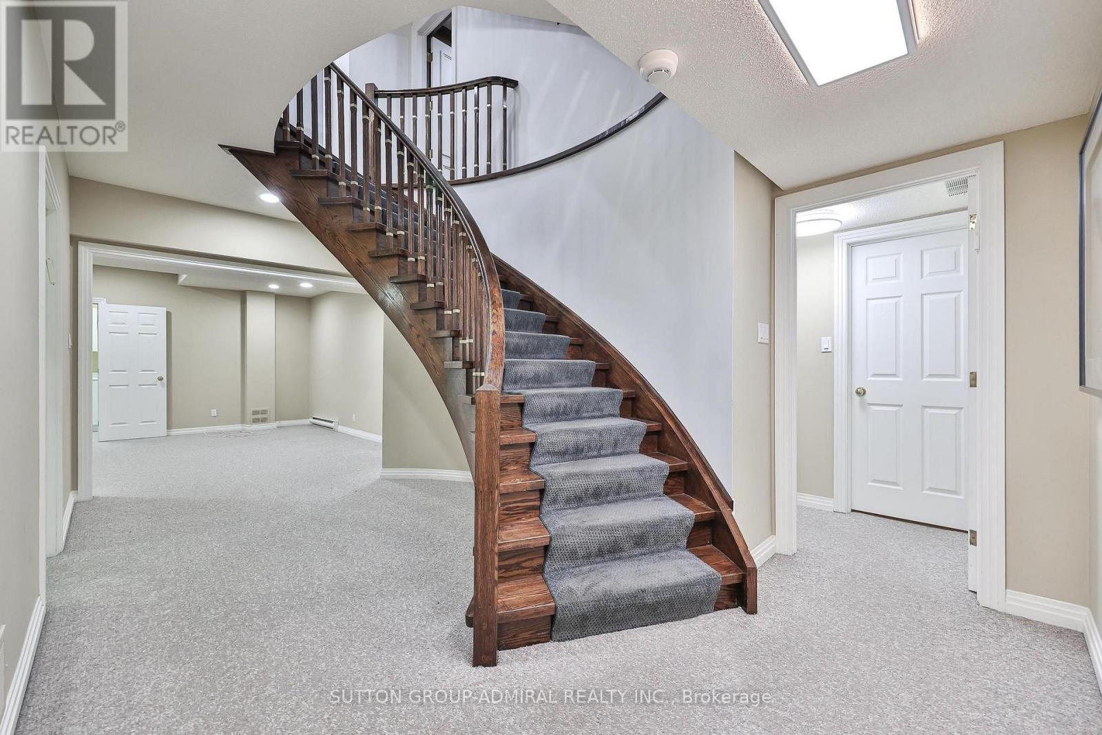 248 Haddington Avenue, Toronto, ON photo 43