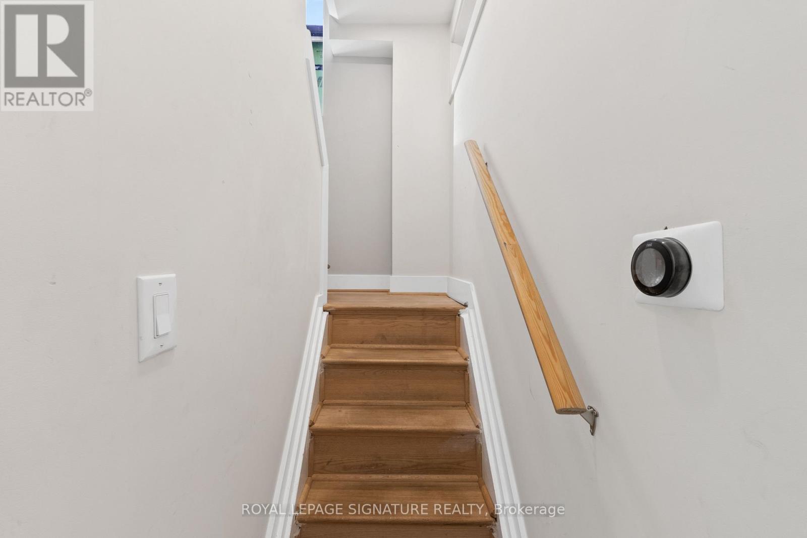 540 Crawford Street, Toronto, ON photo 10