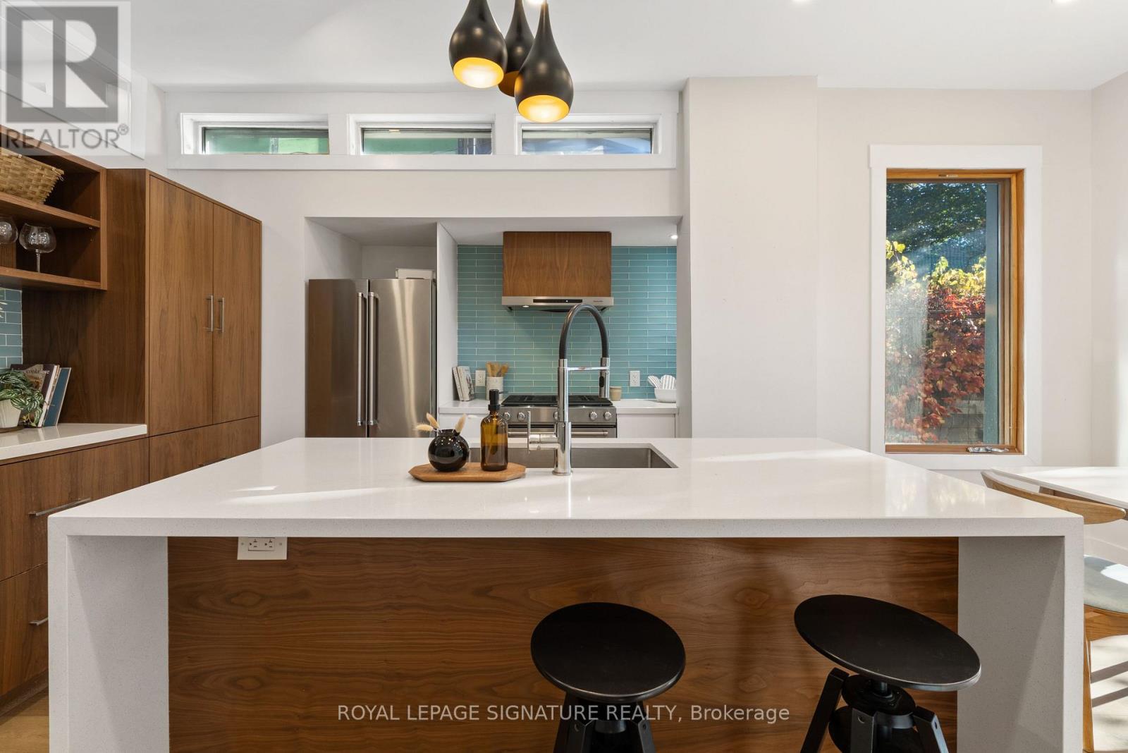 540 Crawford Street, Toronto, ON photo 15