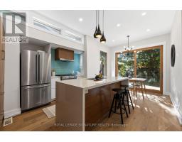 540 Crawford Street, Toronto, ON M6G3J8 Photo 11