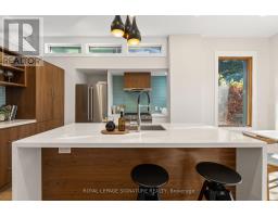 540 Crawford Street, Toronto, ON M6G3J8 Photo 15