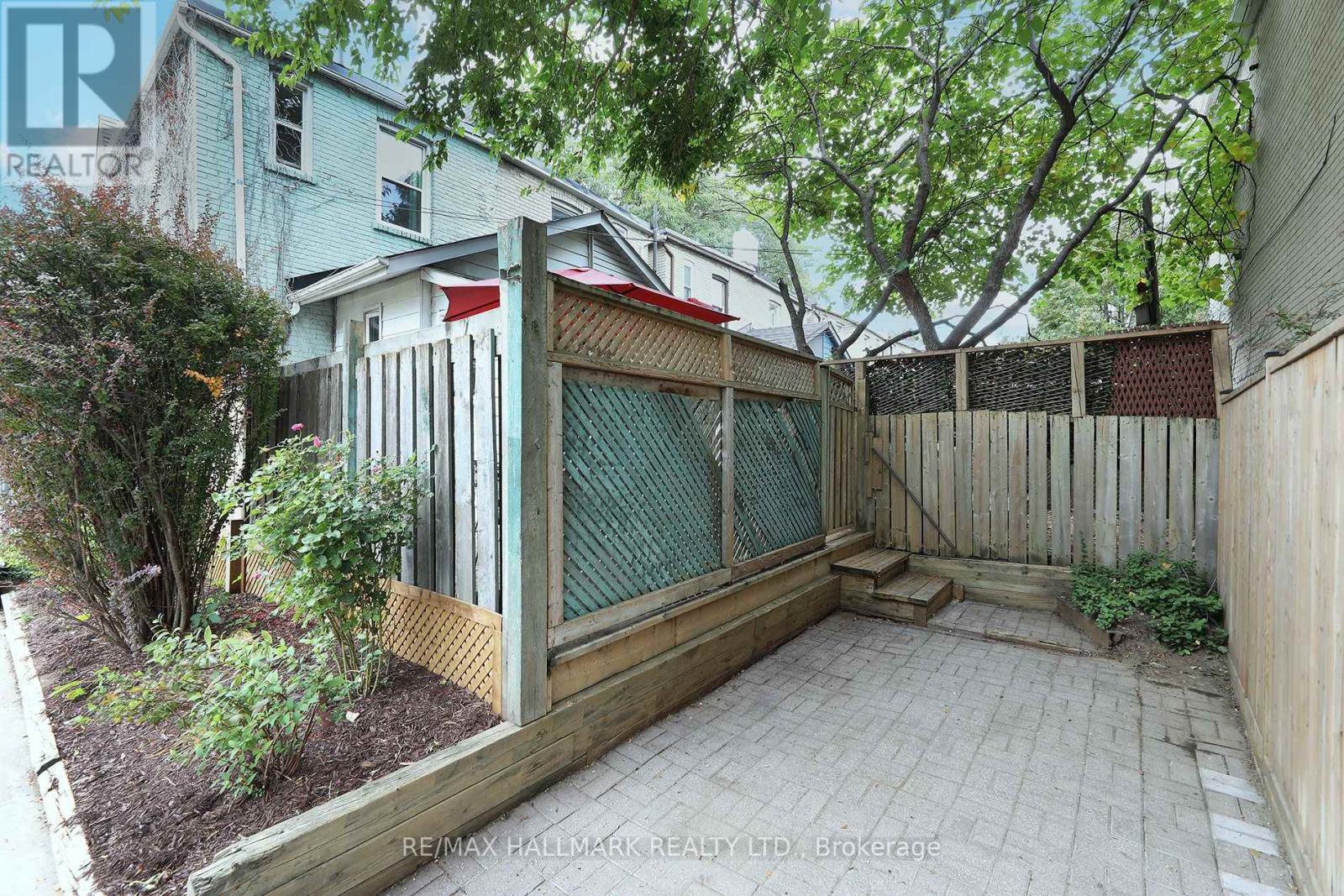 1 LOCKWOOD ROAD - 24