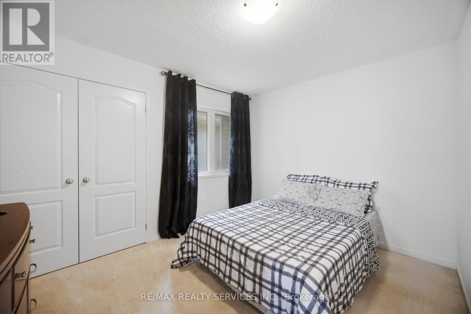 1736 Douglas Langtree Drive, Oshawa, ON photo 30