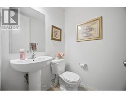 1736 Douglas Langtree Drive, Oshawa, ON L1K0X3 Photo 20