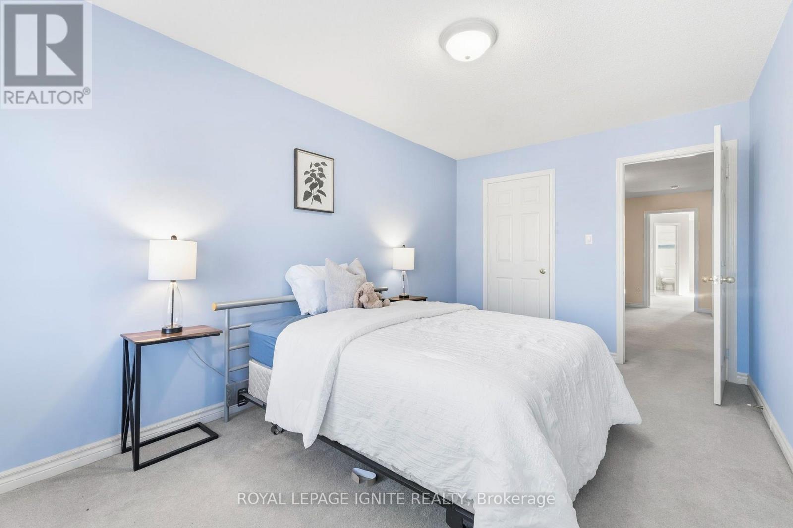 1523 Avonmore Square, Pickering, ON photo 20