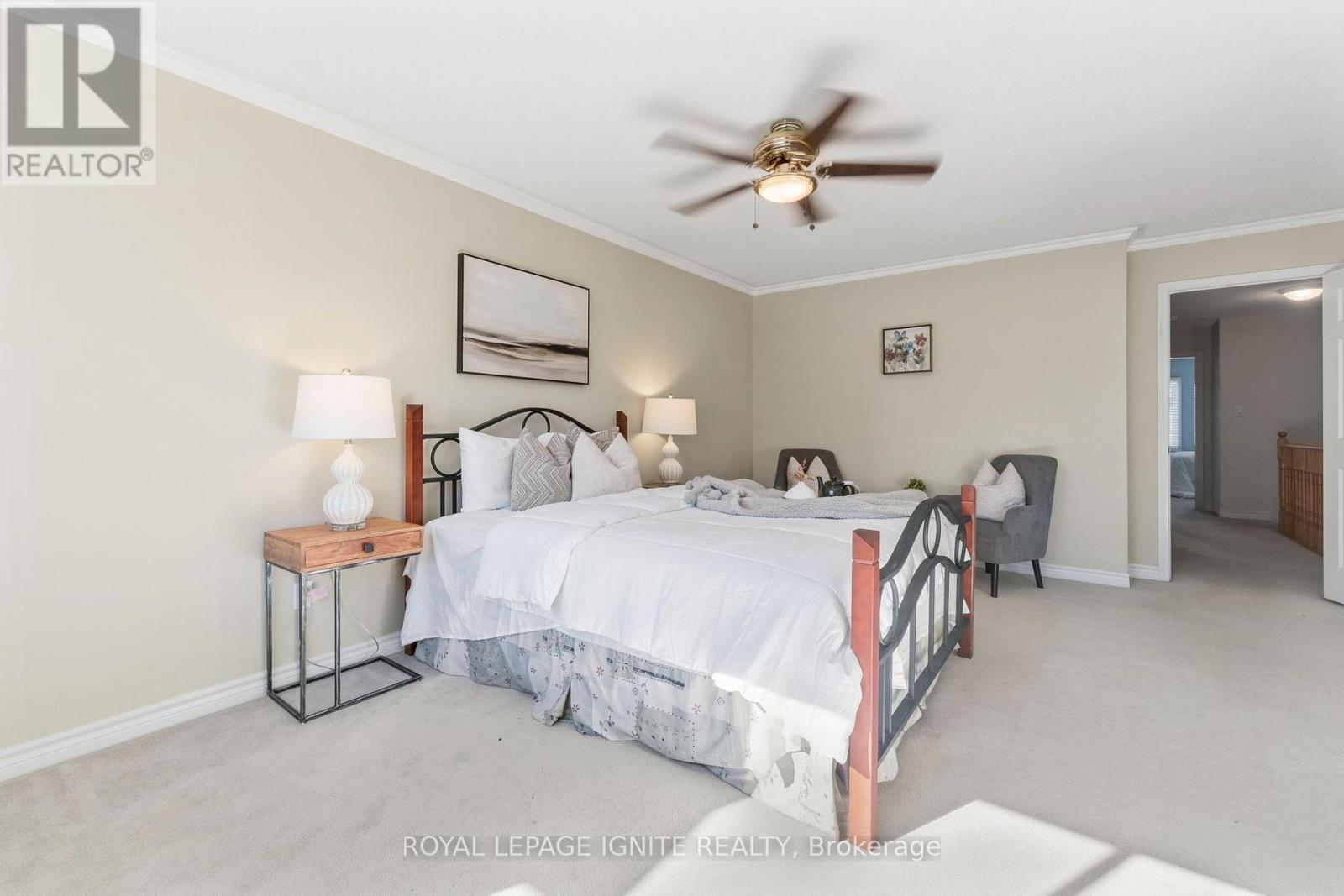 1523 Avonmore Square, Pickering, ON photo 24