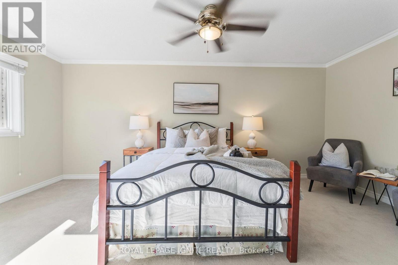 1523 Avonmore Square, Pickering, ON photo 25