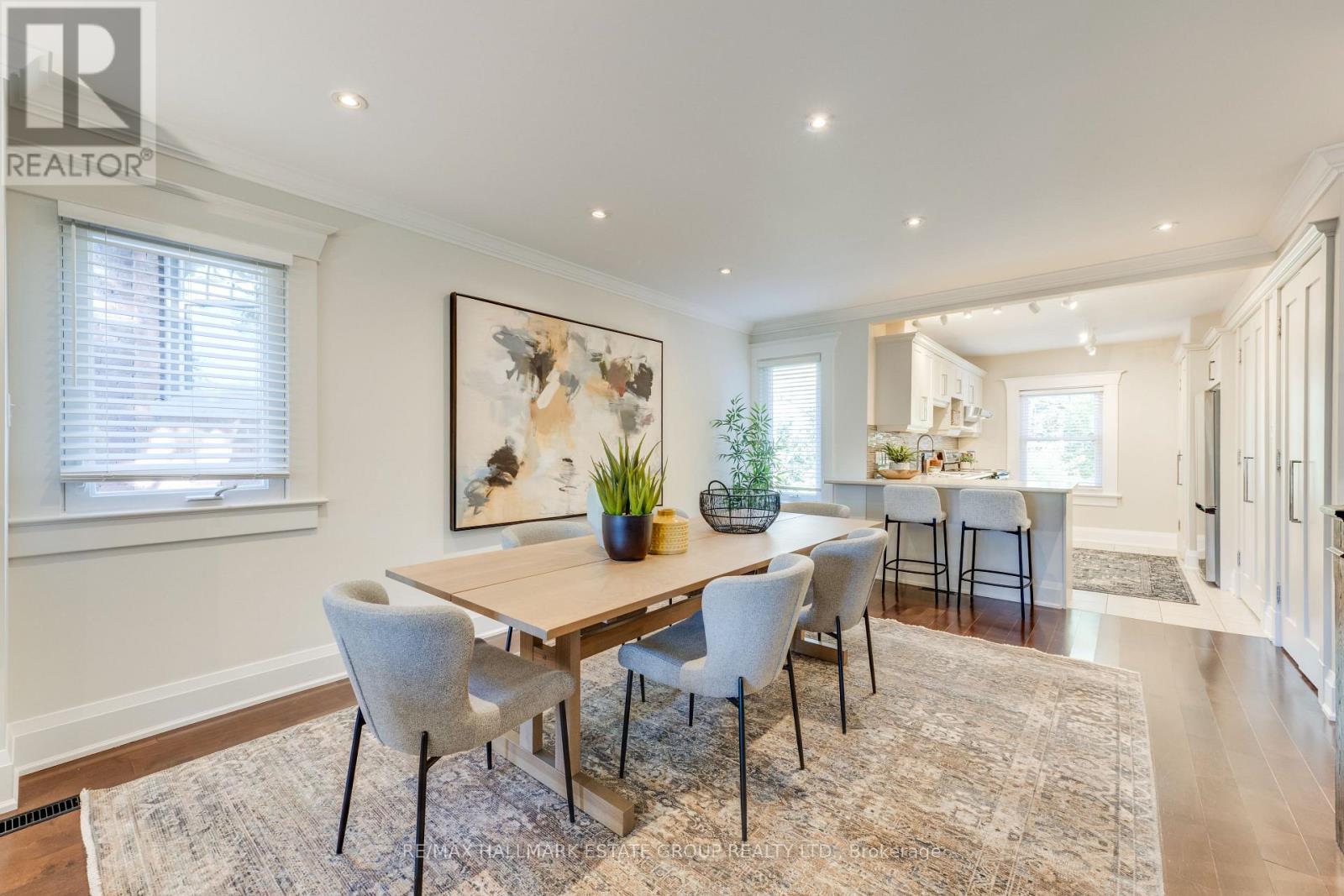 105 Lee Avenue, Toronto, ON photo 12