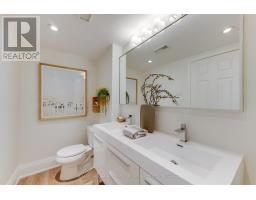 105 Lee Avenue, Toronto, ON M4E2P2 Photo 41