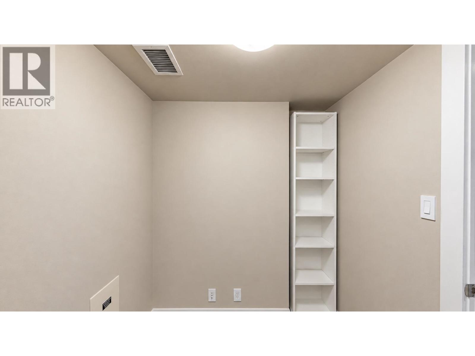 603 1618 QUEBEC STREET, Vancouver - Image 1