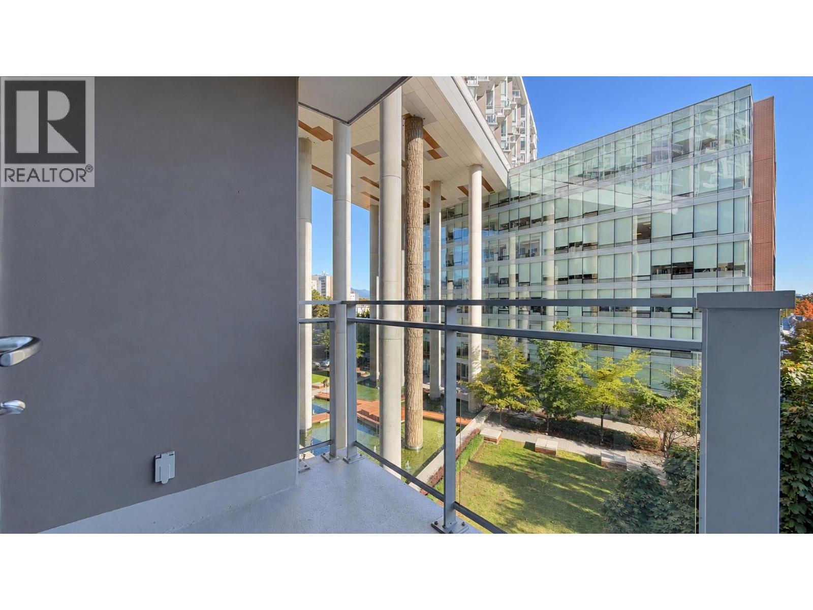 603 1618 QUEBEC STREET, Vancouver - Image 1