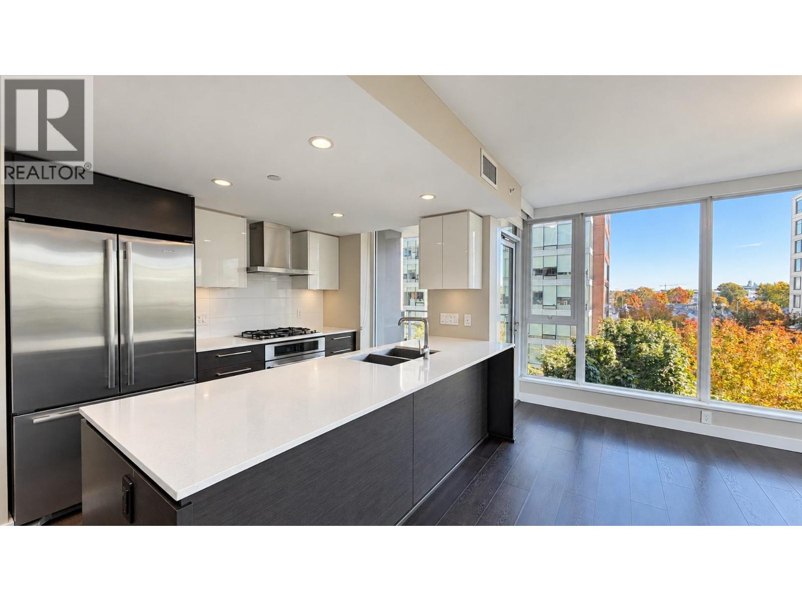 603 1618 QUEBEC STREET, Vancouver - Image 1