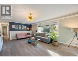 12037 208 Street, Maple Ridge, BC V2X4W9 Photo 9