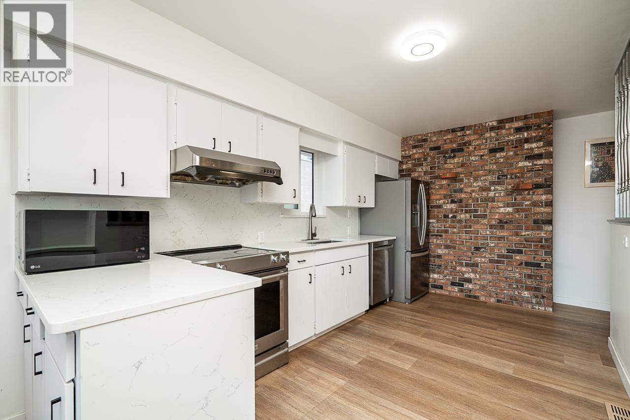 4XXX ETON STREET, Burnaby - Image 1