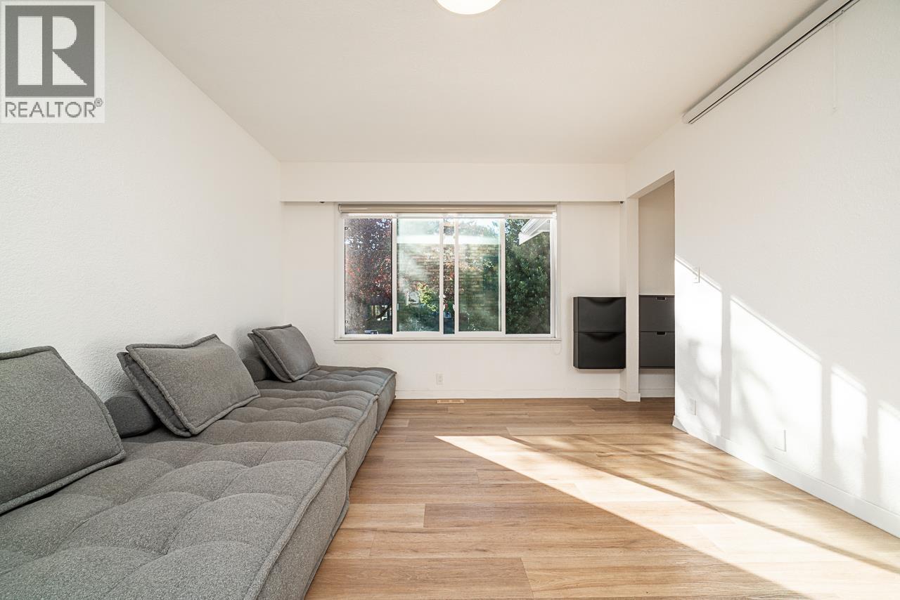 4XXX ETON STREET, Burnaby - Image 1