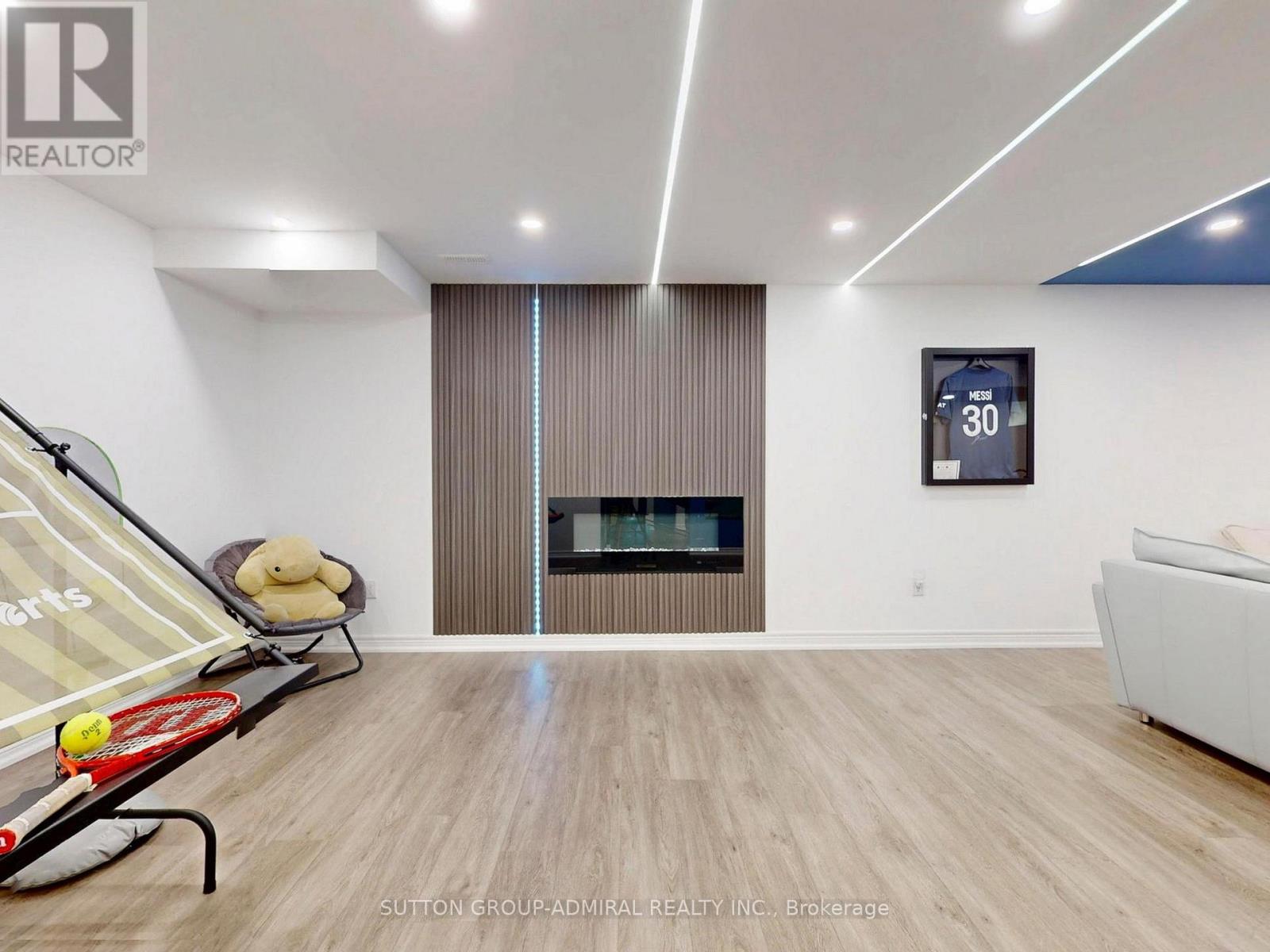 108 Baldry Avenue, Vaughan, ON photo 35