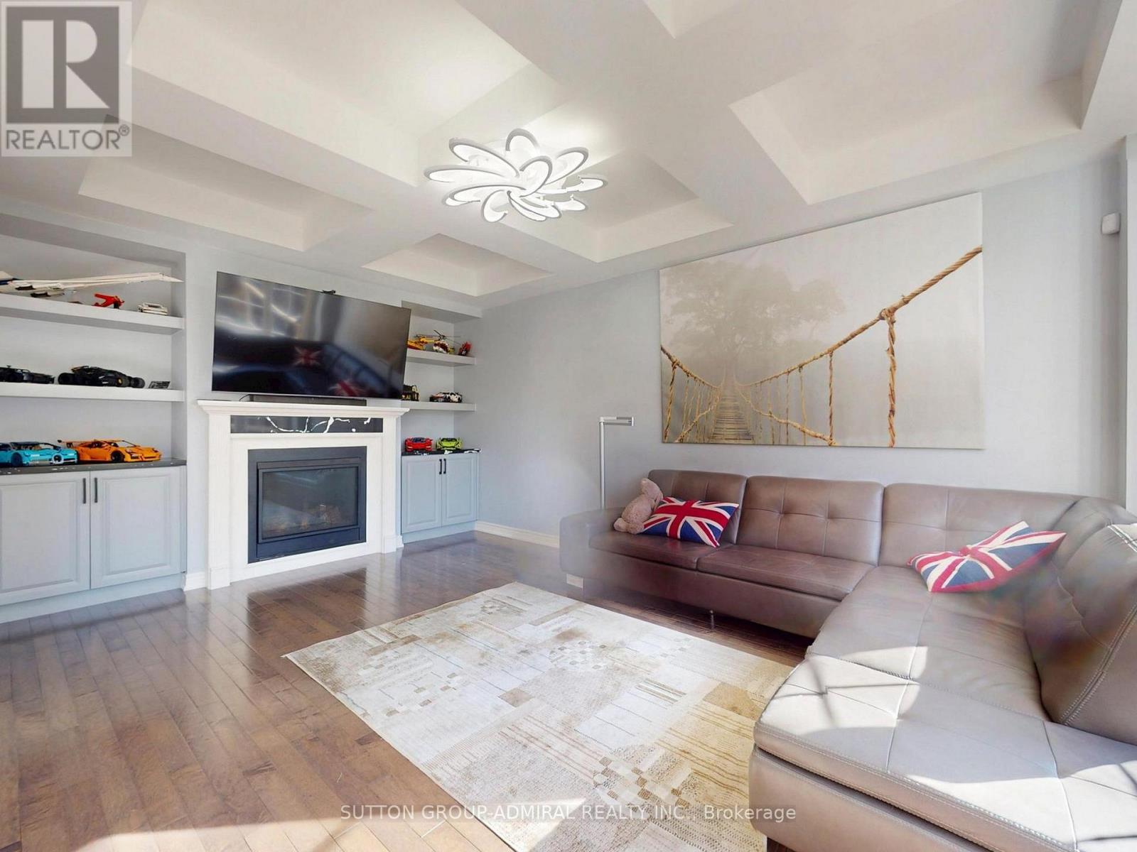 108 Baldry Avenue, Vaughan, ON photo 8