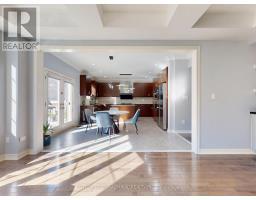 Sitting room - 108 Baldry Avenue, Vaughan, ON L6A4X9 Photo 9