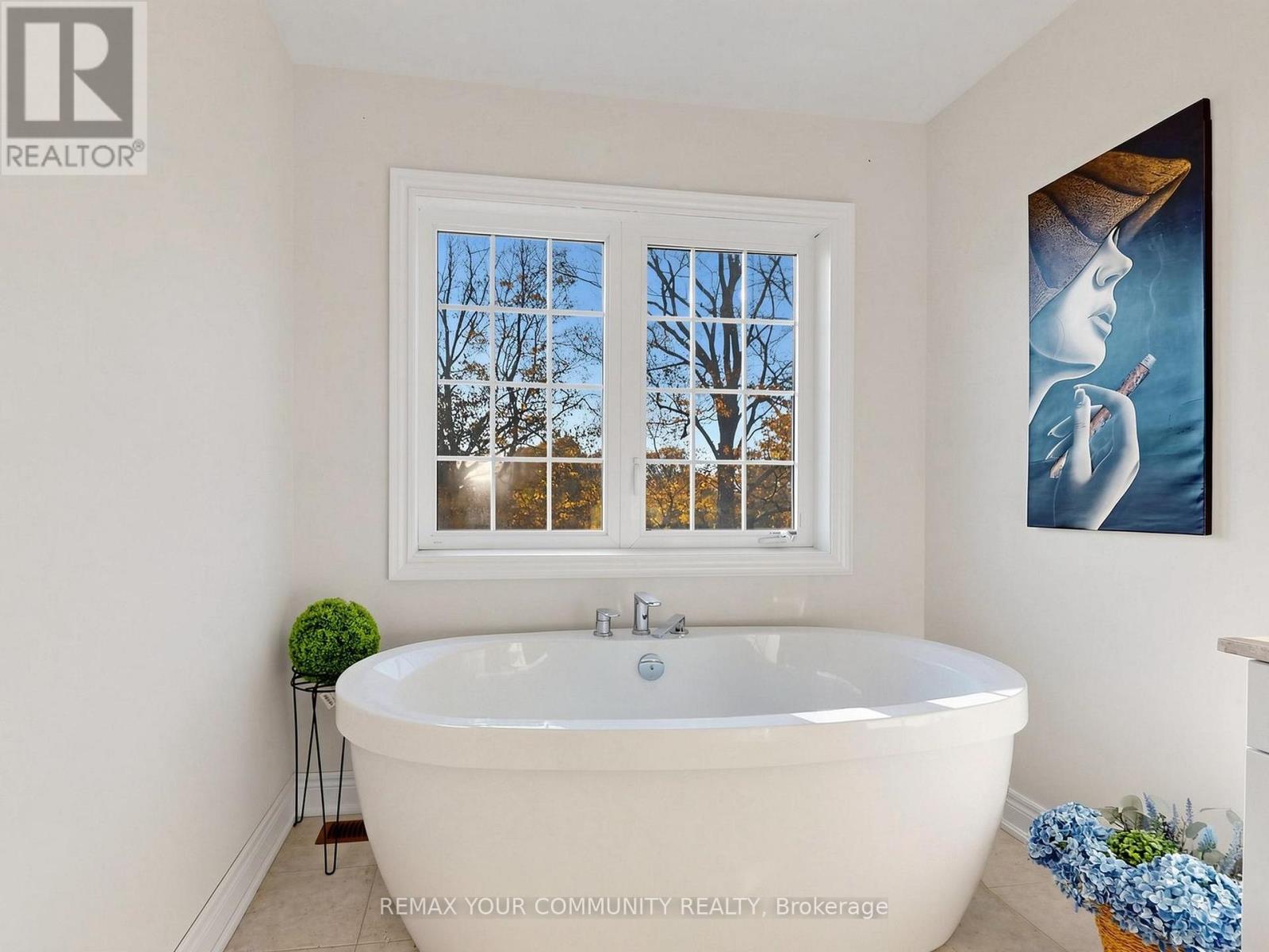 96 DRIZZEL CRESCENT - 25