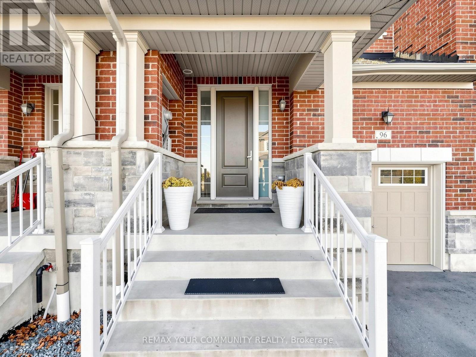 96 DRIZZEL CRESCENT - 3