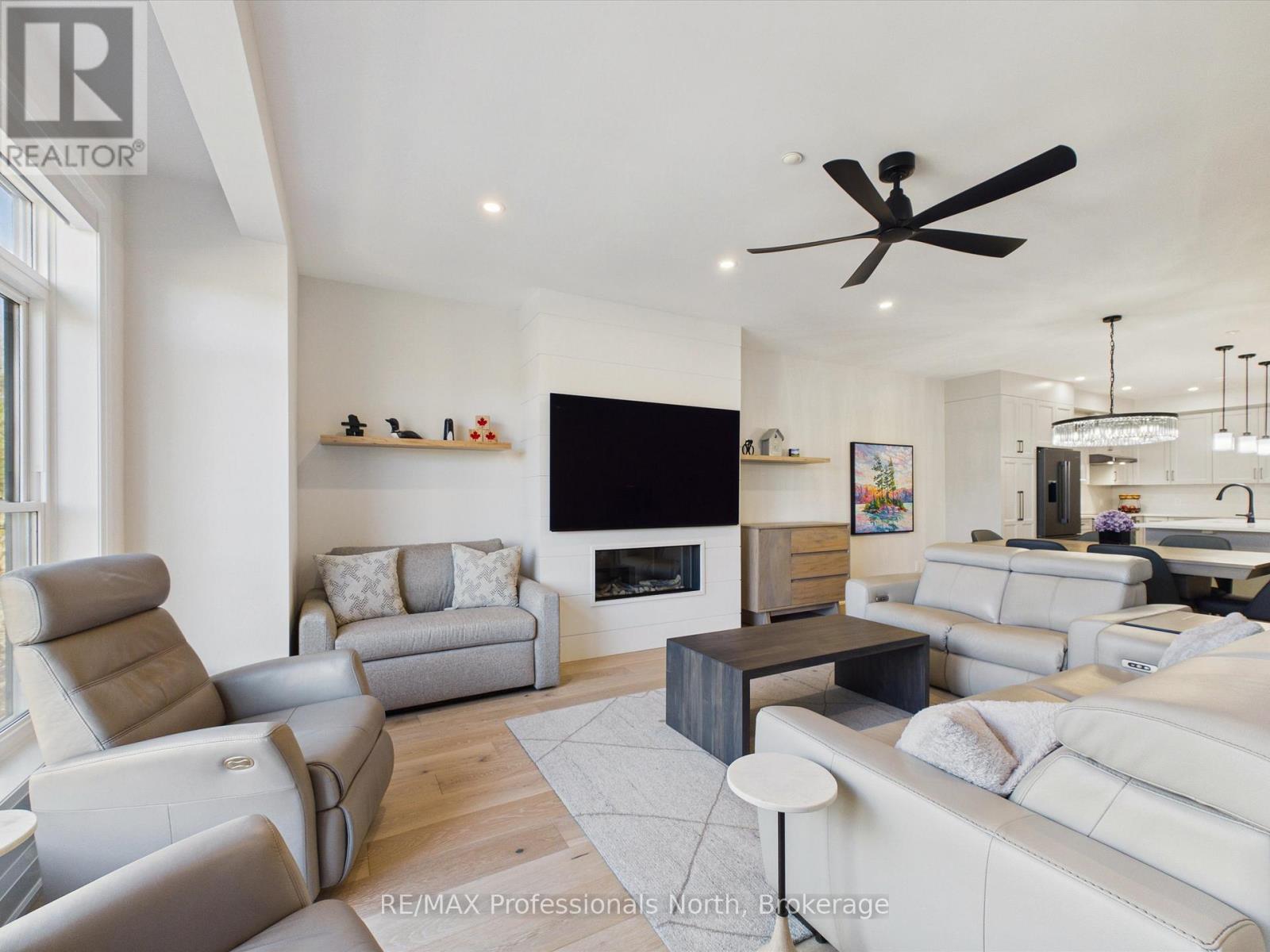 #402 200 ANGLO STREET - 16