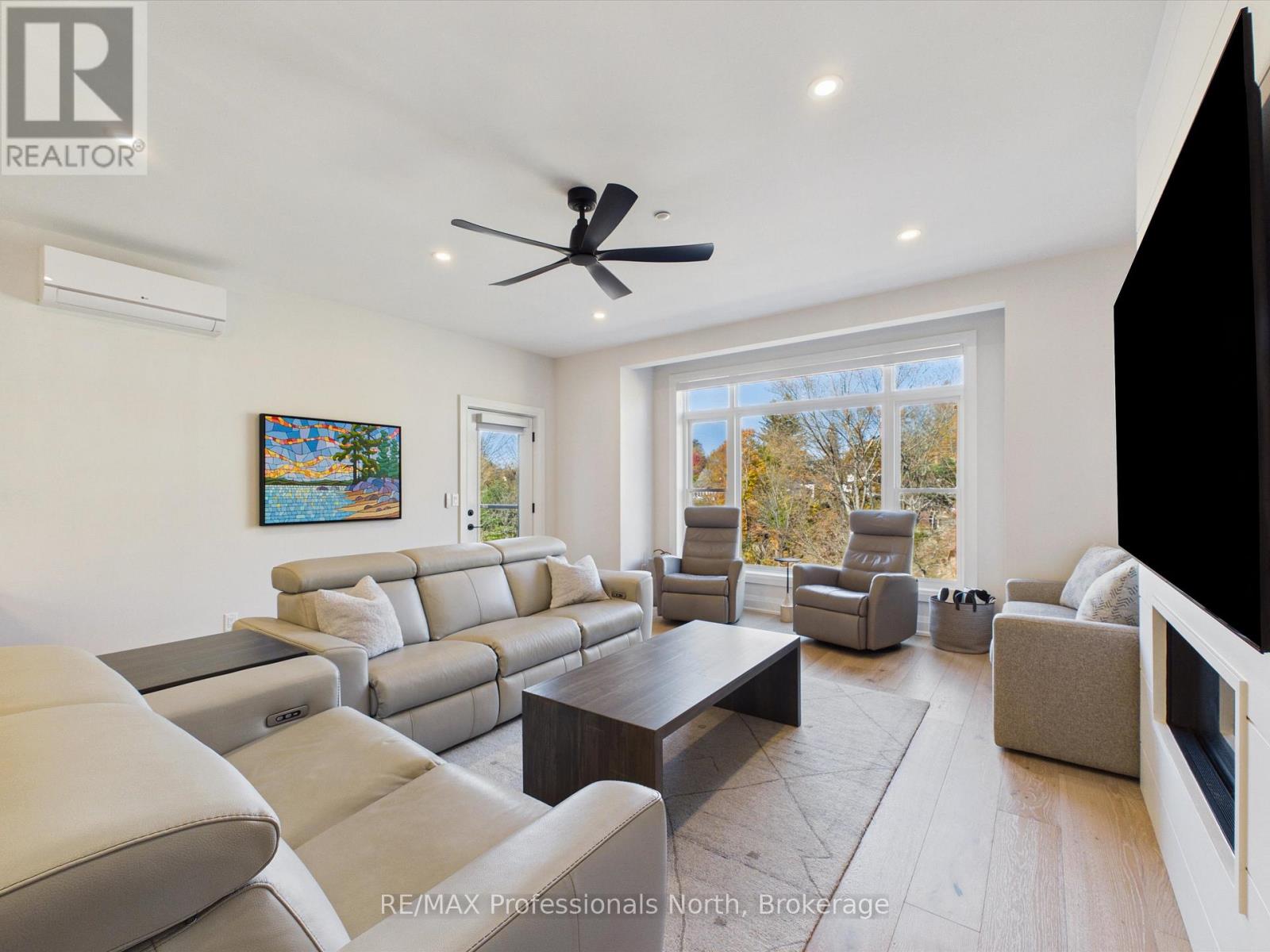 #402 200 ANGLO STREET - 17