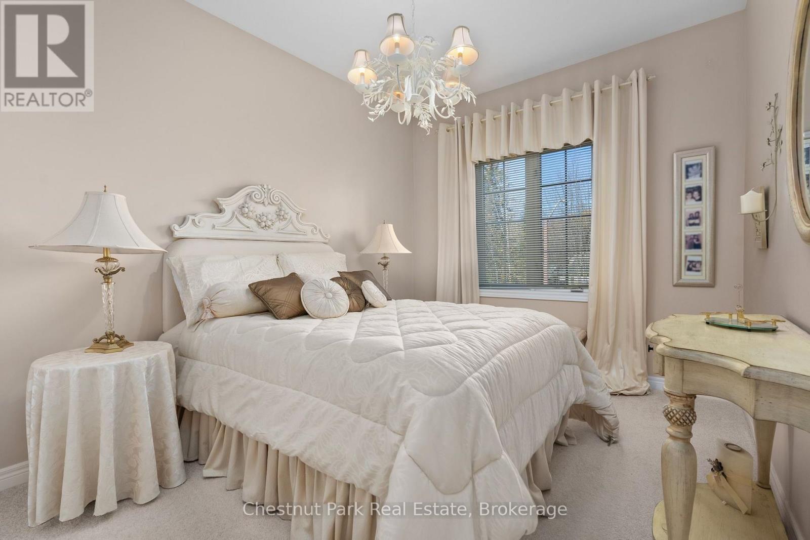 27 KENDRA CRESCENT - 20