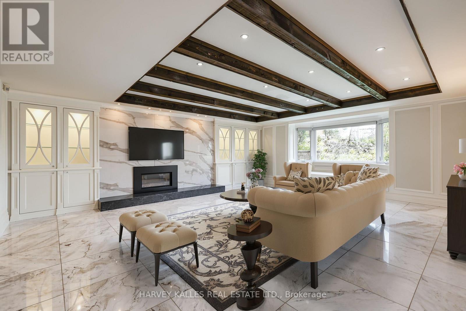 6 PENWOOD CRESCENT - 40