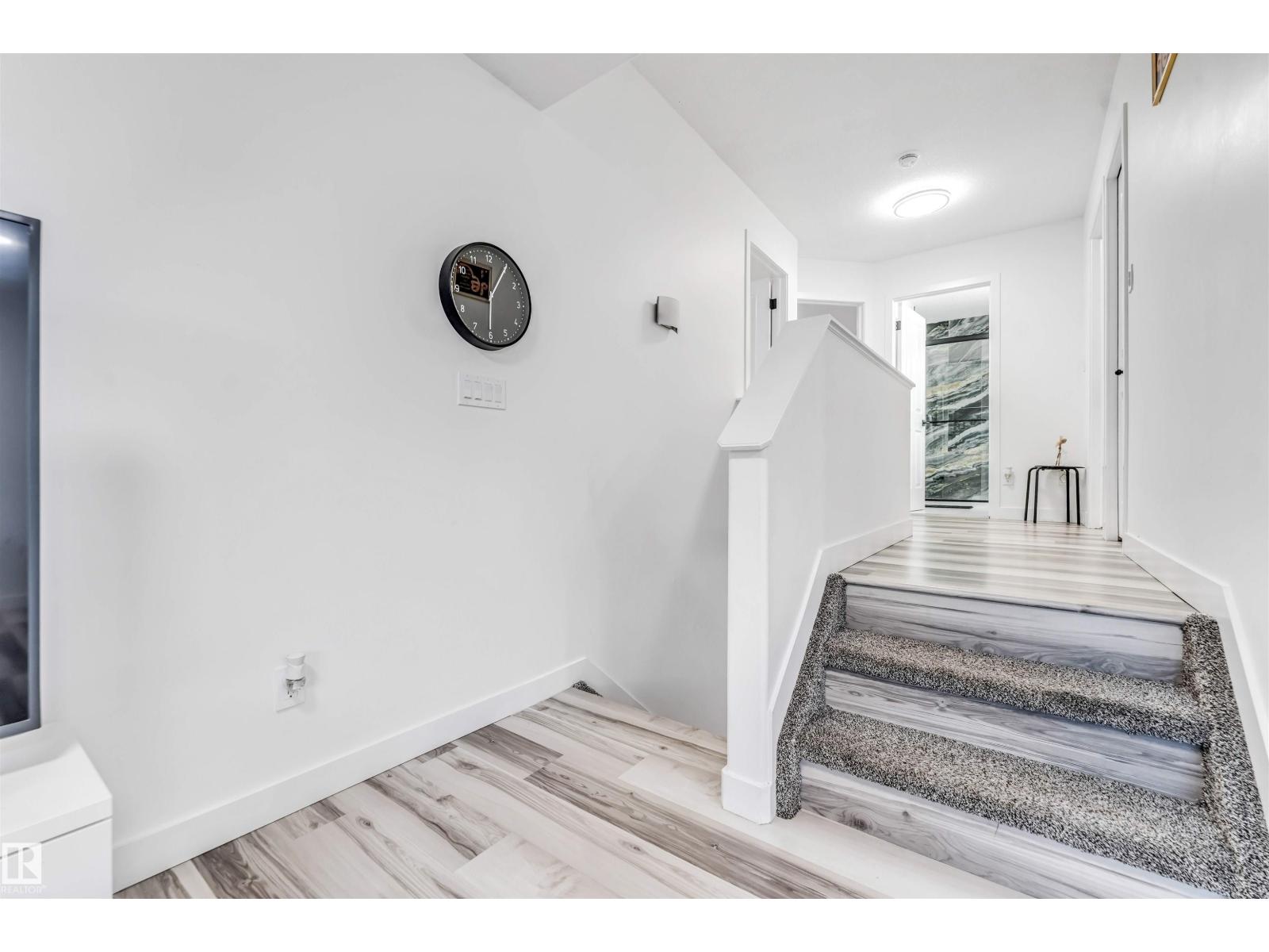 1828 36 AV NW, Edmonton — photo 22