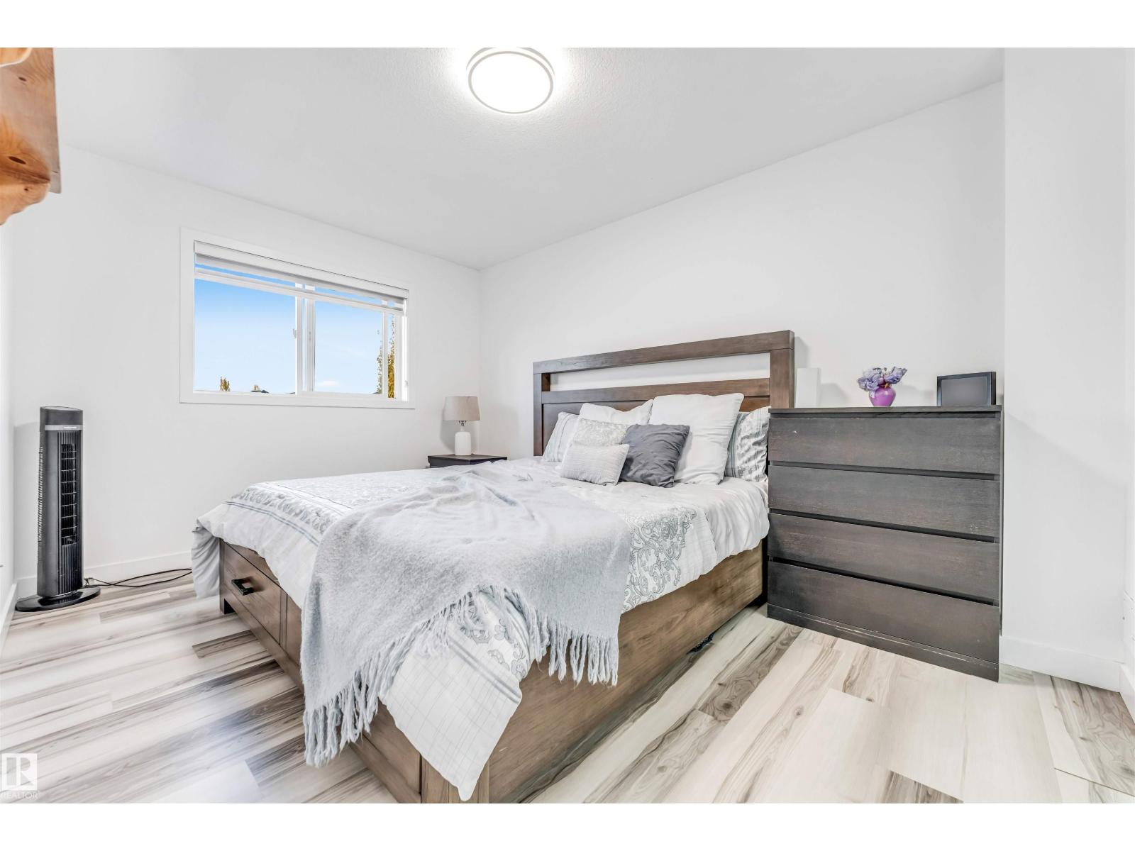 1828 36 AV NW, Edmonton — photo 29