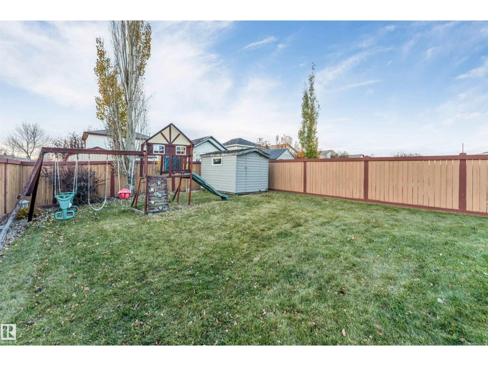 1828 36 AV NW, Edmonton — photo 6