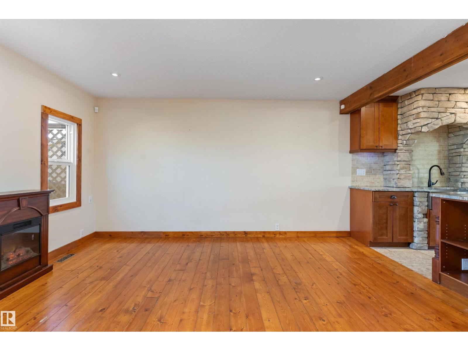 18729 95A AV NW, Edmonton — photo 17