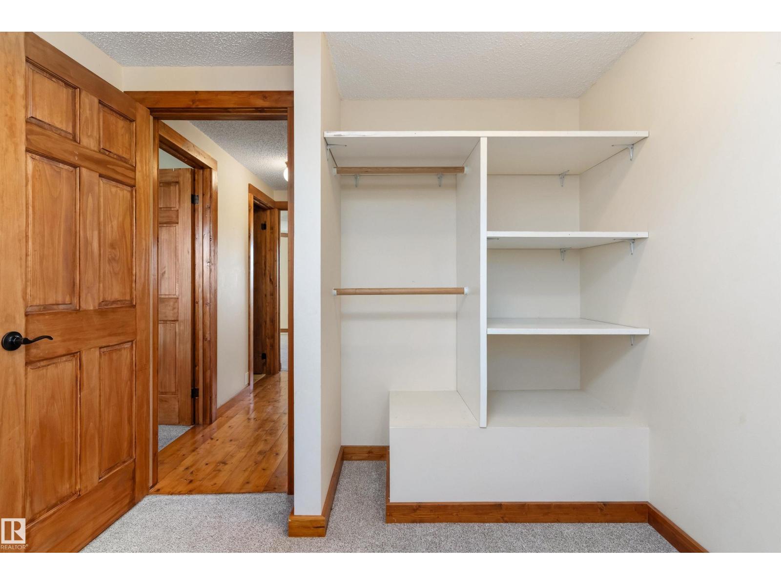 18729 95A AV NW, Edmonton — photo 35